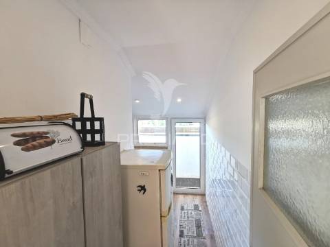 Apartamento t2 pronto a habitar