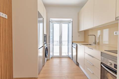 Apartamento t3 para arrendamento – modernidade, conforto e excelente localização em évora