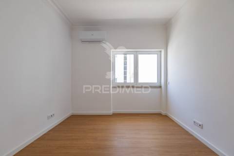Apartamento t3 para arrendamento – modernidade, conforto e excelente localização em évora