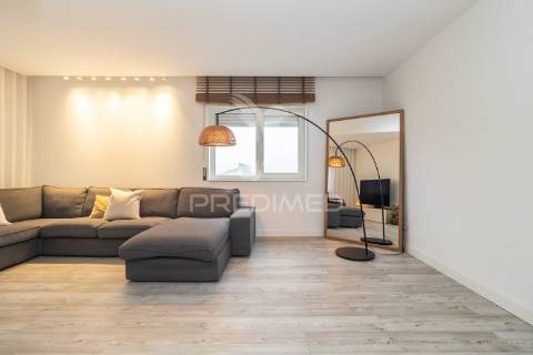 Moradia remodelada t4 com garagem