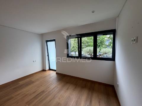 Andar moradia  t2+1  - arrendar em caldas das taipas