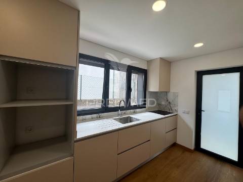 Andar moradia  t2+1  - arrendar em caldas das taipas