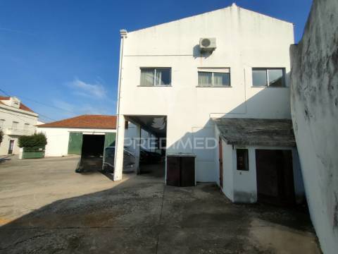Armazém - vila moreira, alcanena