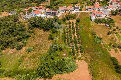 Terreno urbano com projeto de construção aprovado para comprar