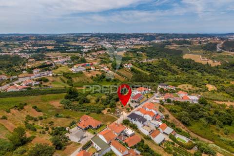 Terreno urbano com projeto de construção aprovado para comprar