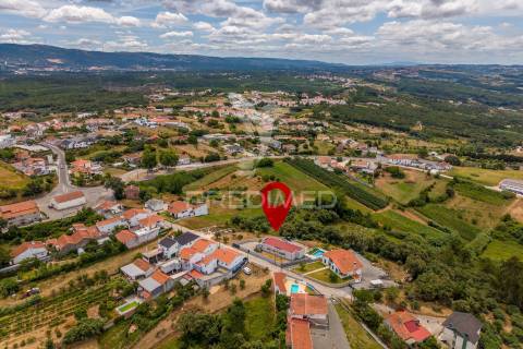 Terreno urbano com projeto de construção aprovado para comprar