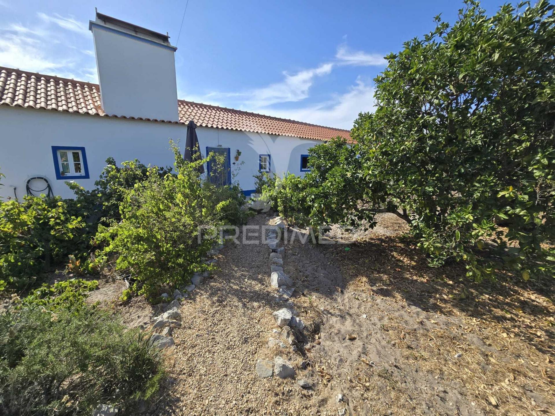 Moradia t4 com terreno de 1.500 m² em melides | perto da praia