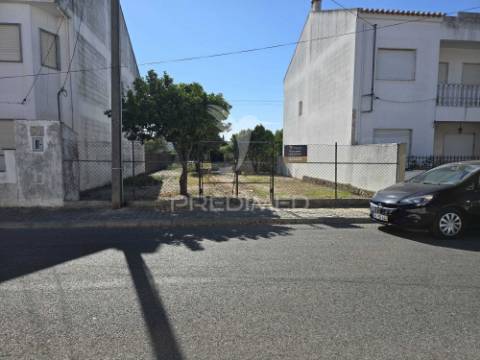 Lote de terreno para construção