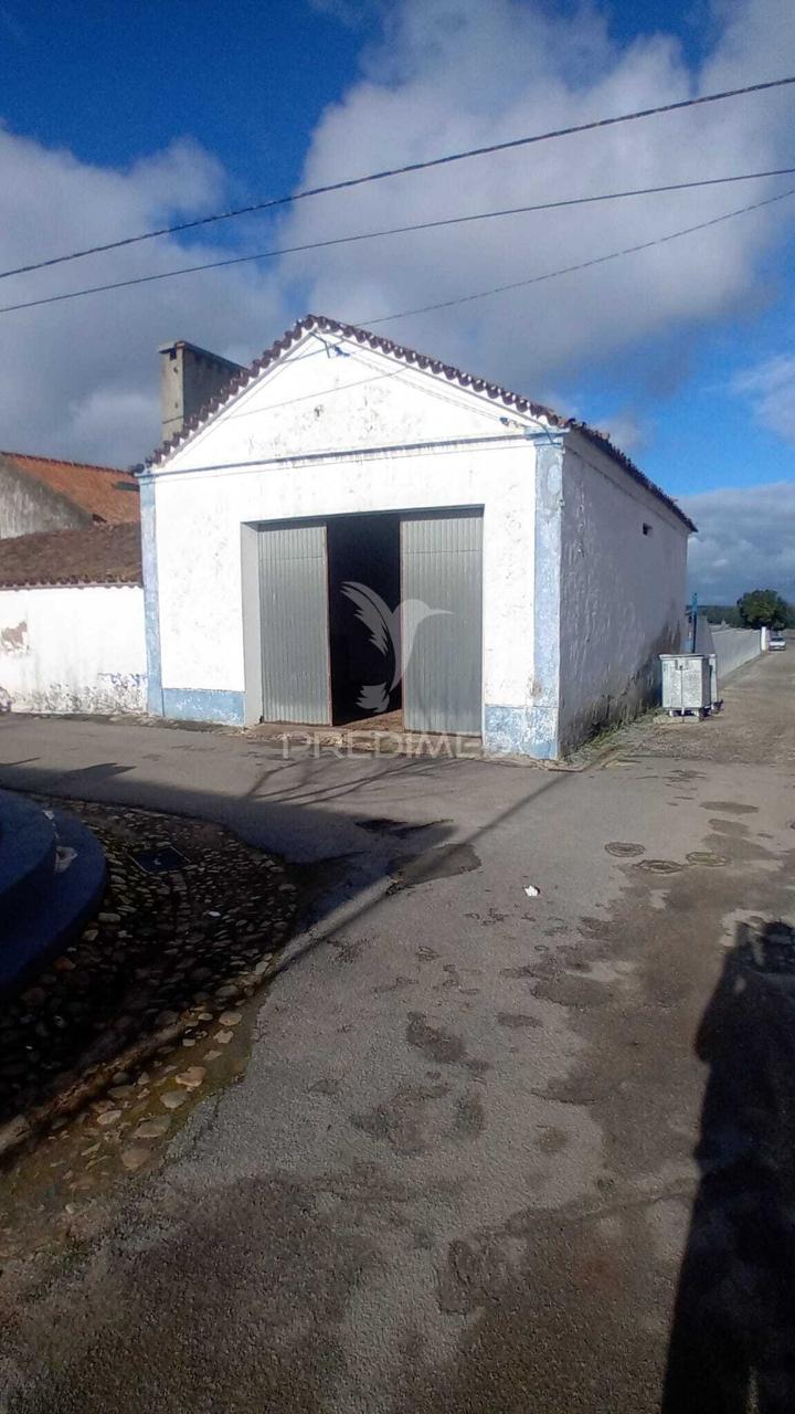 Edifício t0 ervedal, avis