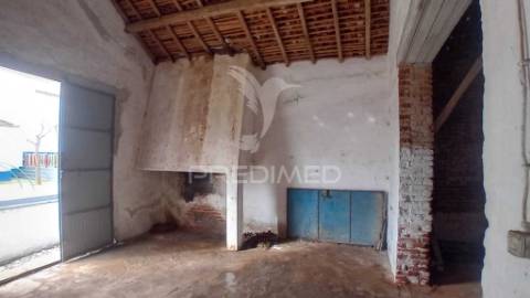 Edifício t0 ervedal, avis