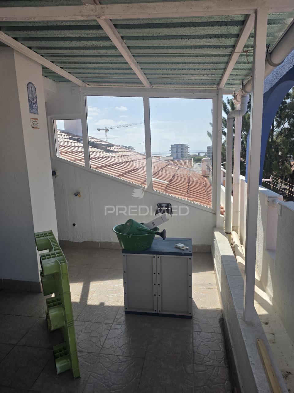 Prédio misto com vista rio – excelente oportunidade de investimento