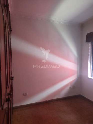 Prédio misto com vista rio – excelente oportunidade de investimento