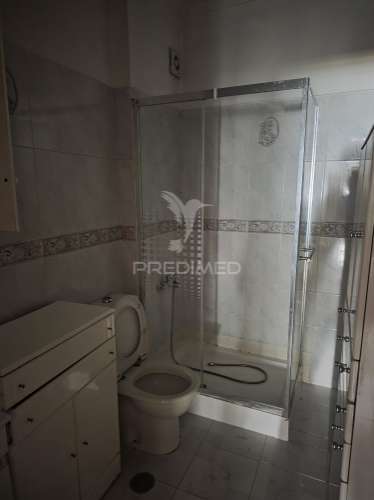 Prédio misto com vista rio – excelente oportunidade de investimento