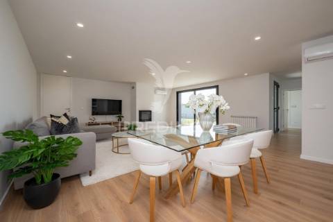 Moradia térrea t3 com piscina | turiz, vila verde