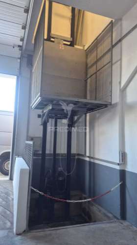 Arrendar armazém industrial 400m2 em condominio sintra