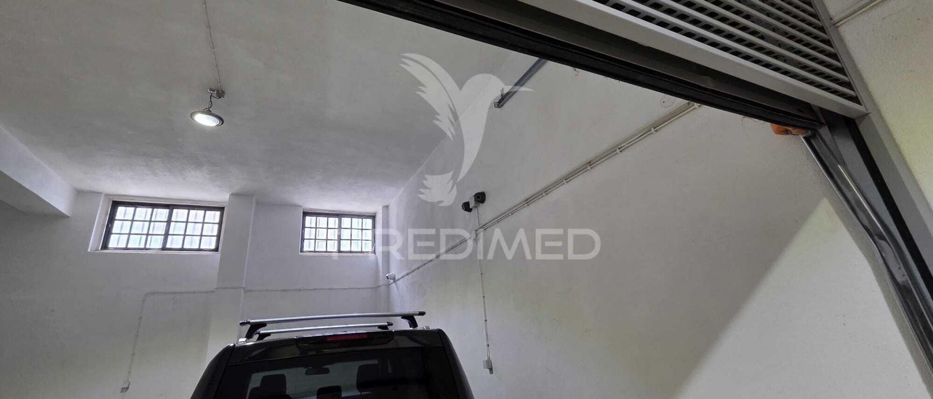 Lugar de garagem para mota | massamá
