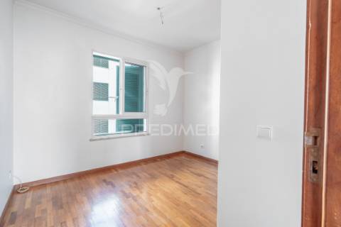 Apartamento t3 no caniço