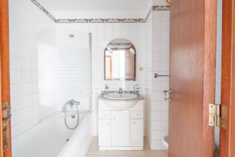 Apartamento t3 no caniço