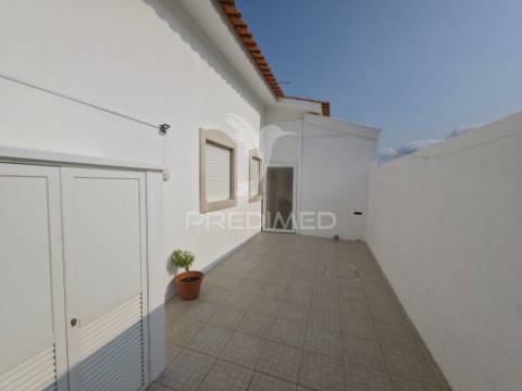 Moradia t3 • 330.000€ • turquel