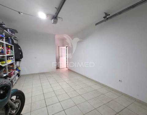 Moradia t3 • 330.000€ • turquel