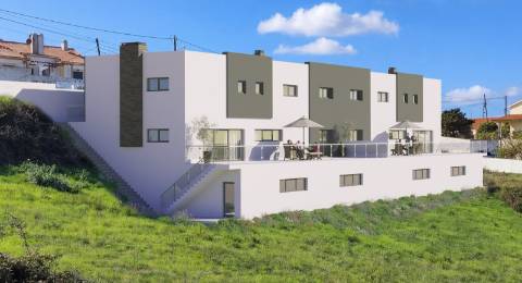 LOTE DE TERRENO COM 1115 m2, PARA CONSTRUÇÃO DE DUAS MORADIAS - MAFRA