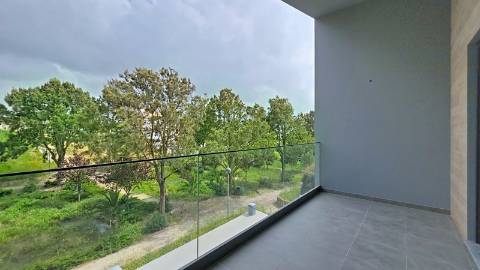 Moradia T3+1 Ericeira com piscina e jardim