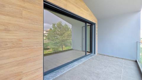 Moradia T3+1 Ericeira com piscina e jardim