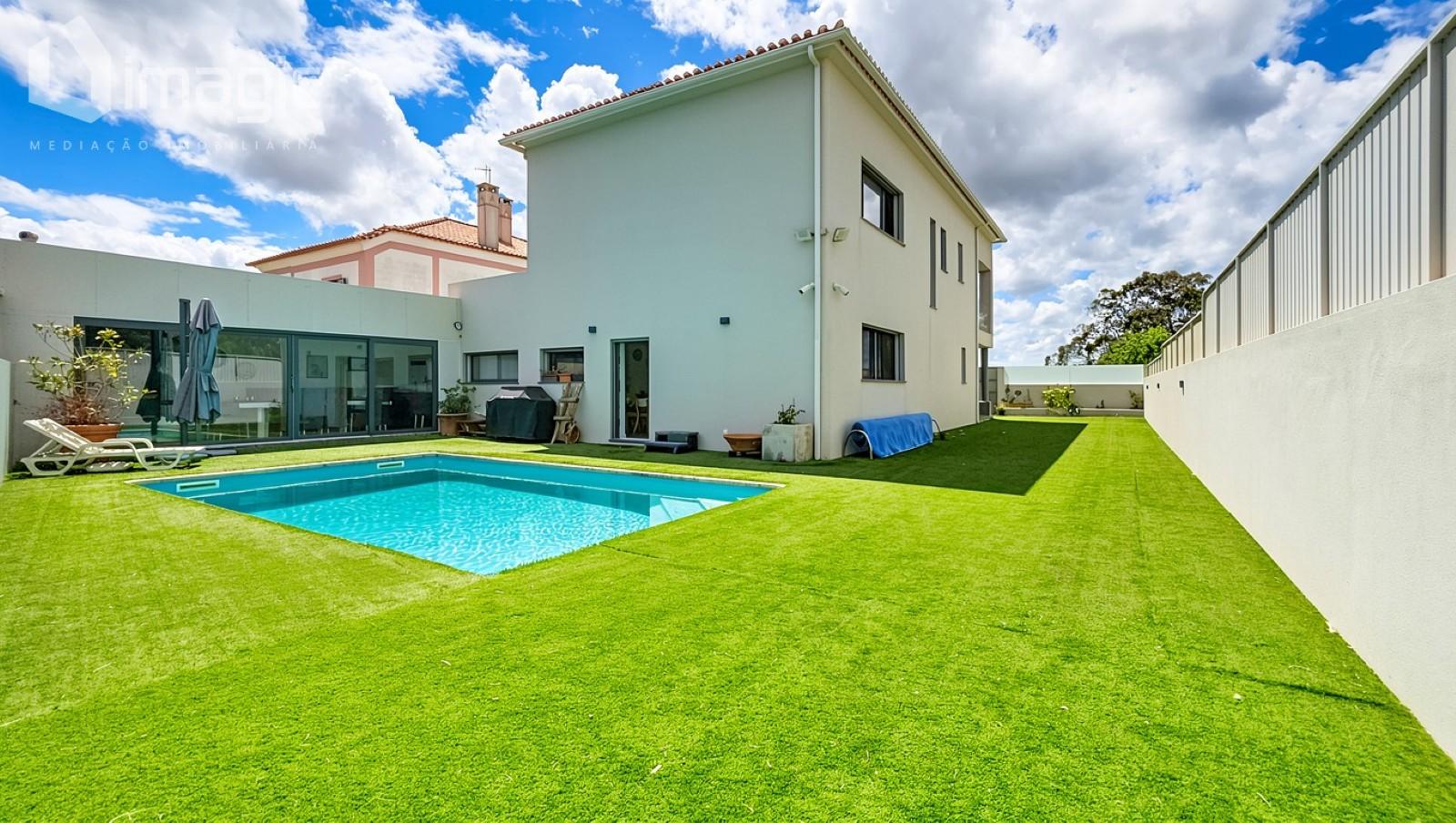 MORADIA T5 com piscina em SANTO ISIDORO, MAFRA