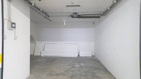 Apartamento T3 + sótão, usado, em Mafra.