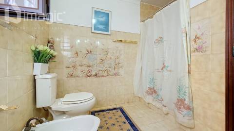 Moradia T7 com piscina coberta - Sobreiro - Mafra