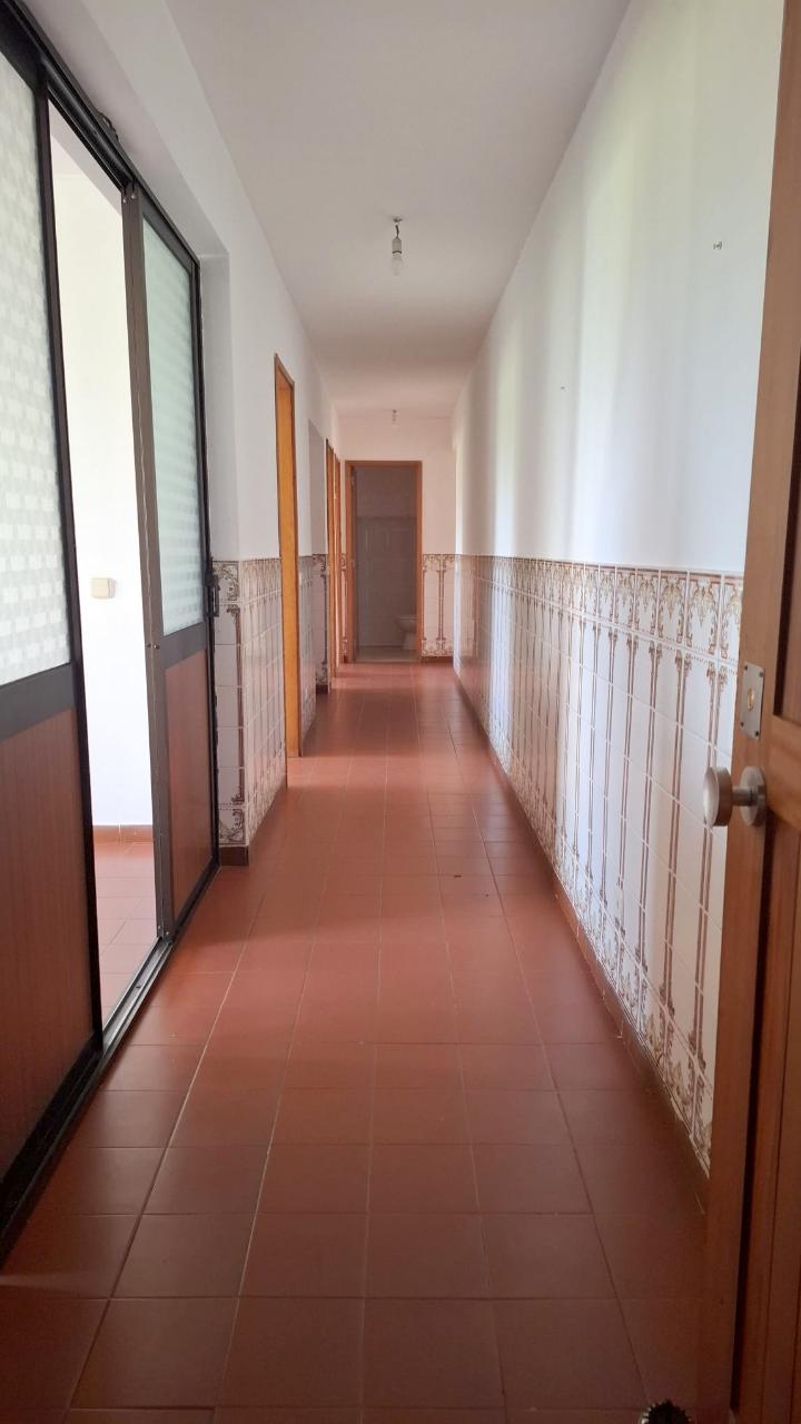 Apartamento T3 Usado em Casal de Cambra