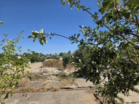 Lote Urbano em Paio Pires