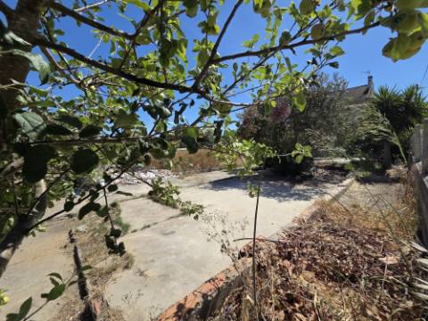 Lote Urbano em Paio Pires