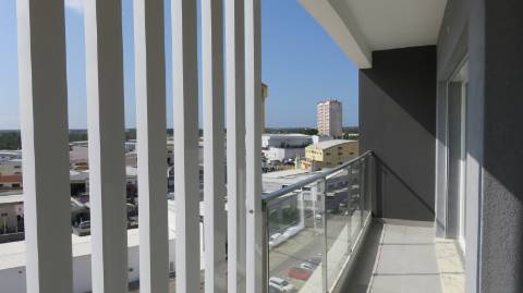 T3 com garagem em Santa Marta Corroios