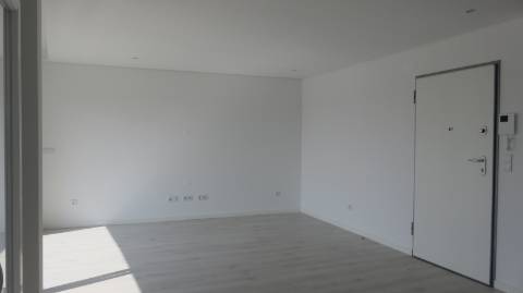 Apartamento T3 em Santa Marta do Pinhal