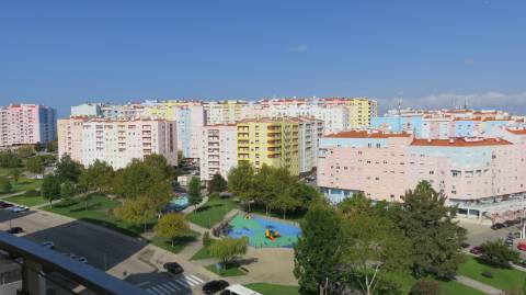 Apartamento T3 em Santa Marta do Pinhal