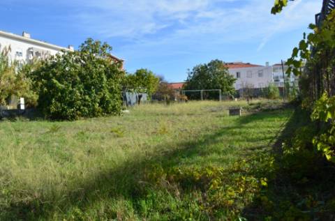Terreno Rústico com Elevado Potencial de Urbanização - 2.000 m² | Ajuda, Lisboa