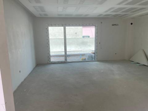 Moradia com Piscina