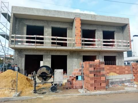 Moradia com Piscina