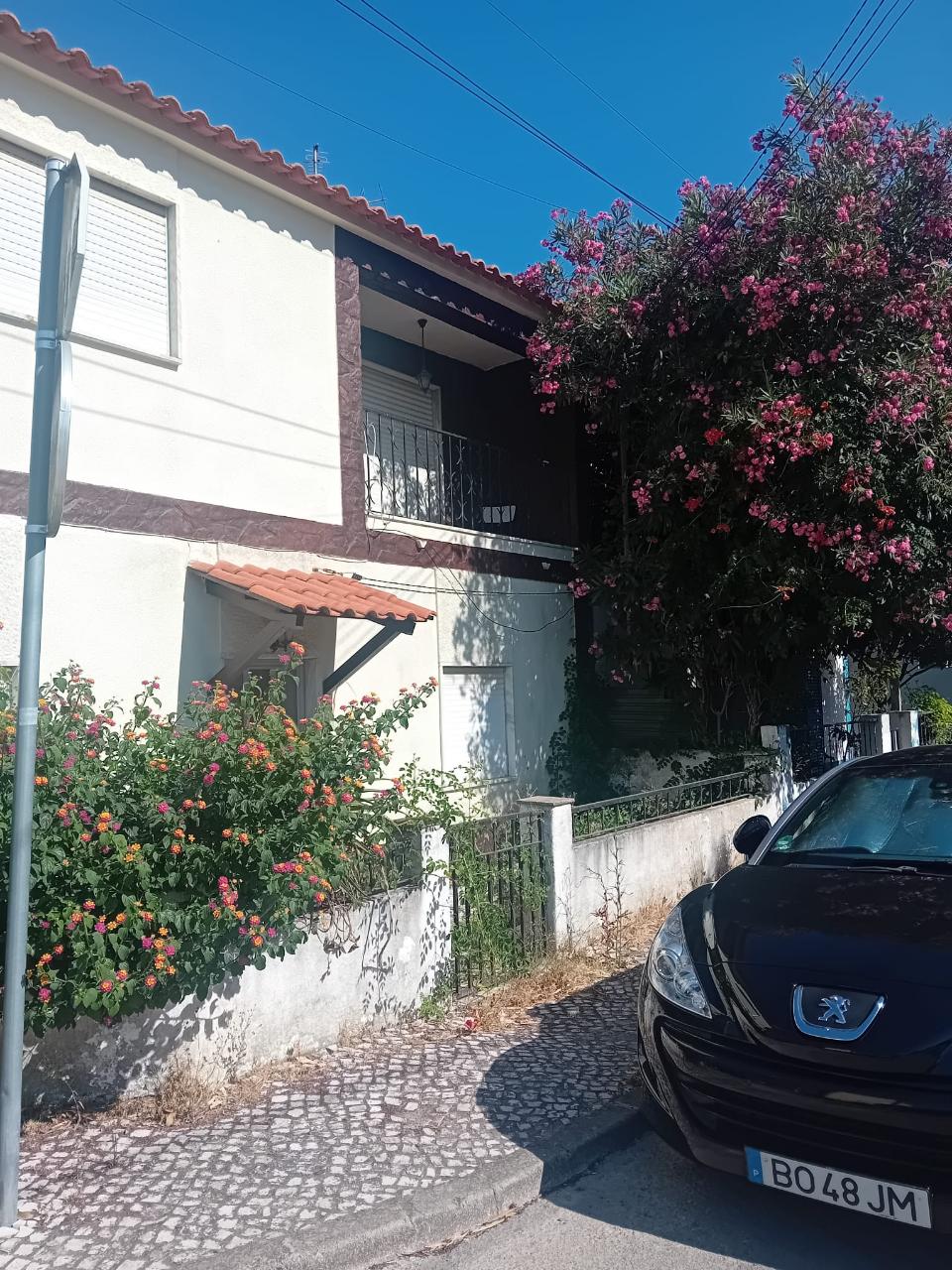 Moradia T3 para remodelar