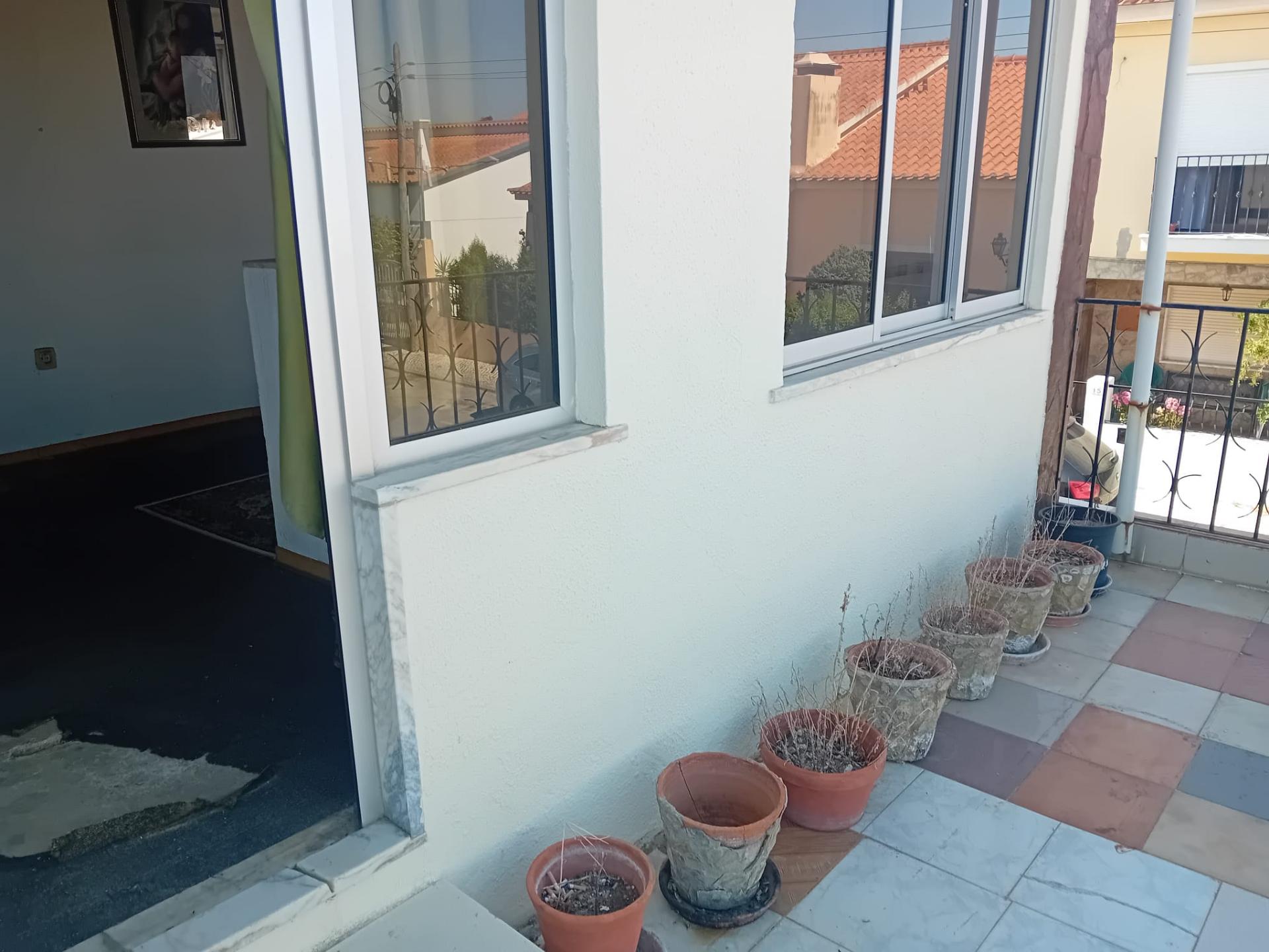 Moradia T3 para remodelar