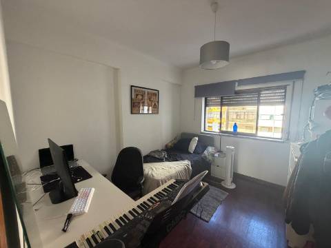 Apartamento T3 Amora - Junto à Baía do Seixal