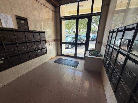 Apartamento T3 Amora - Junto à Baía do Seixal
