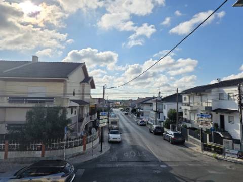 Andar de moradia em Vale Milhaços