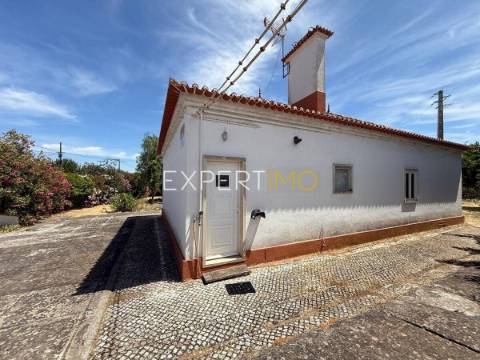 Quinta com Potencial Urbanístico- Projeto para 13 Moradias Carregado - Alenquer