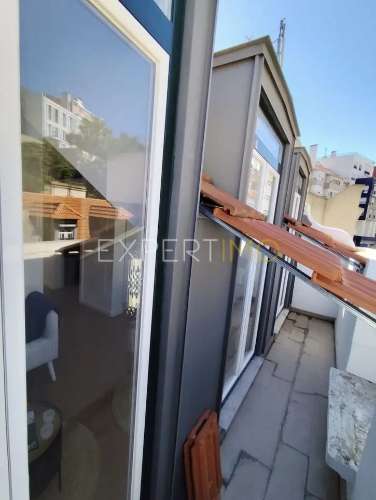 Apartamento T2 Com Vista de Rio