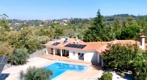 Moradia T4 com Piscina e Anexo Independente|Pombal