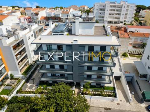 Apartamento T3 NOVO com garagem, arrecadação e piscina