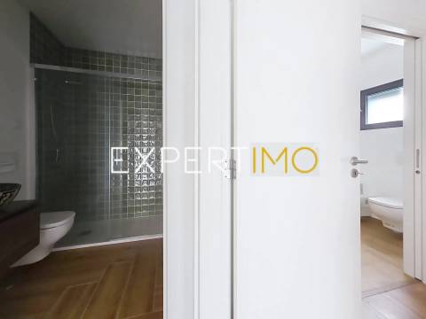 Apartamento T3 NOVO com garagem, arrecadação e piscina