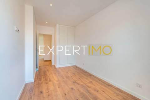 Apartamento T3 NOVO com garagem, arrecadação e piscina